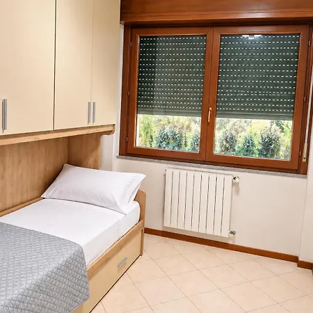 Monalisa Guest house *